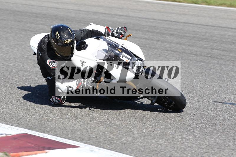 /Archiv-2025/48 25.08.2025 Cornu Master School ADR/rot-rouge/1